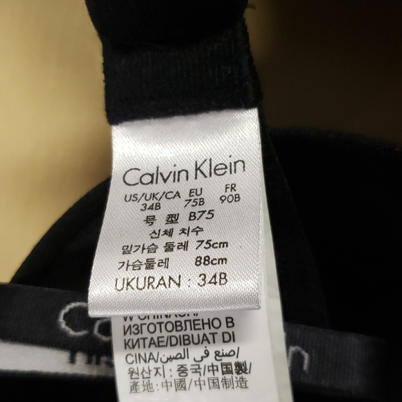 Calvin Klein Bras - Picture 4 of 6